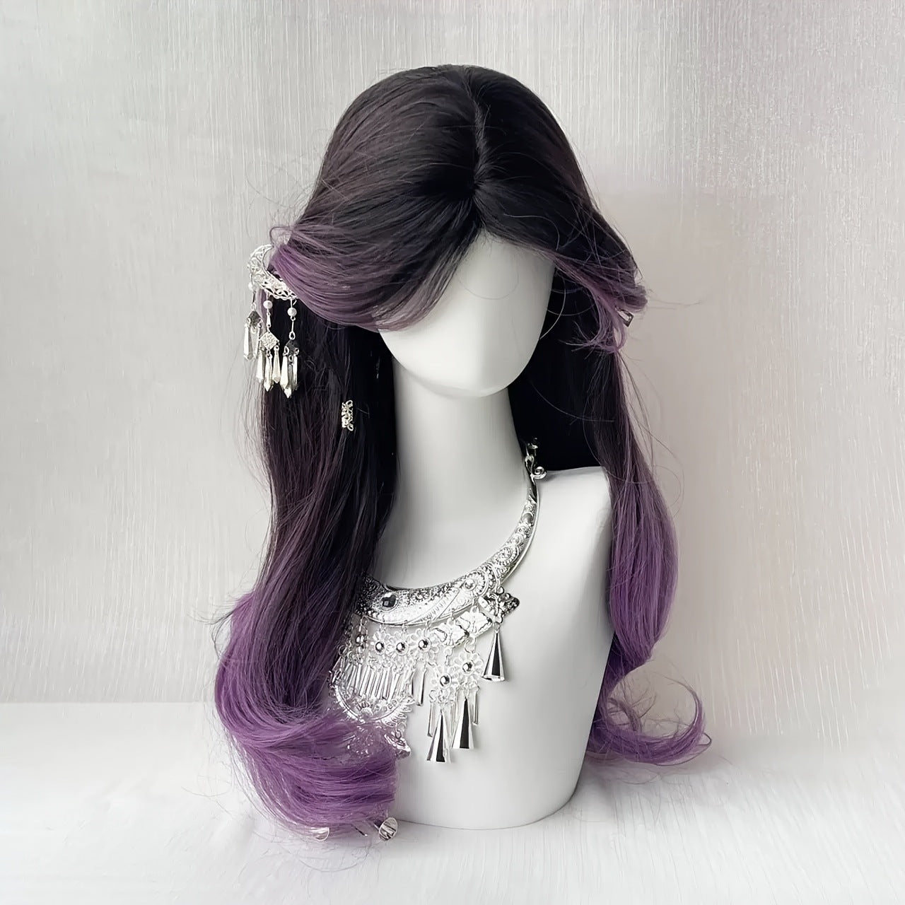 Role playing special European and American big wave wig replacement, long curly hair, half head cover, hair clip fixed, synthetic material, stage effect explosion