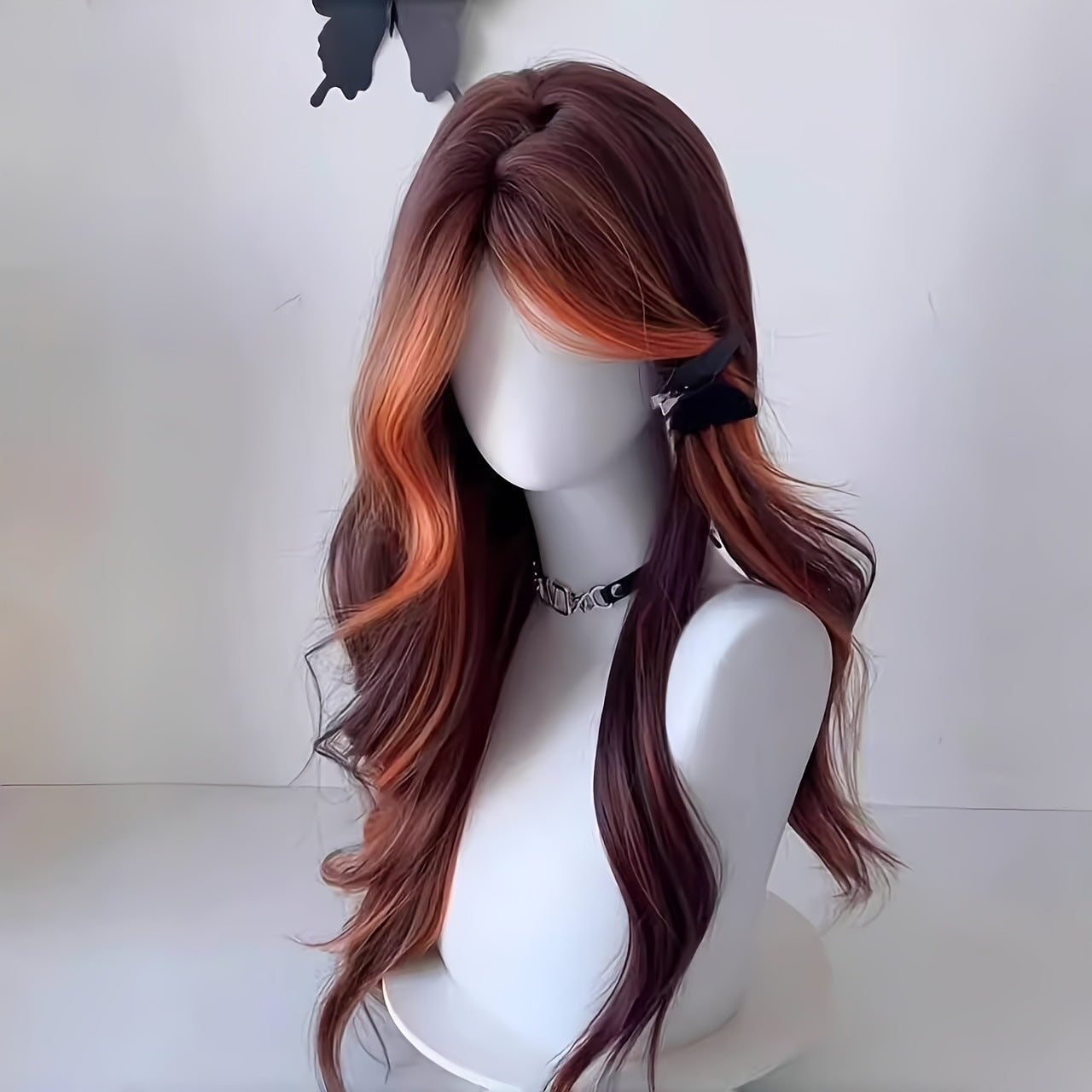 Role playing special European and American big wave wig replacement, long curly hair, half head cover, hair clip fixed, synthetic material, stage effect explosion